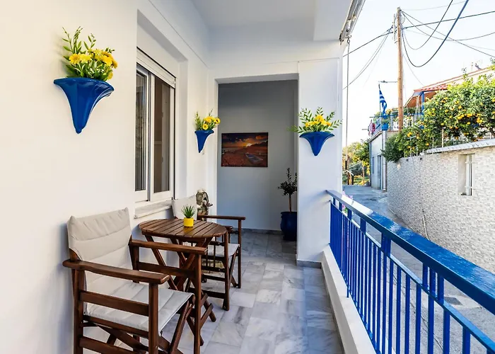 Andromachi's House בית נופש